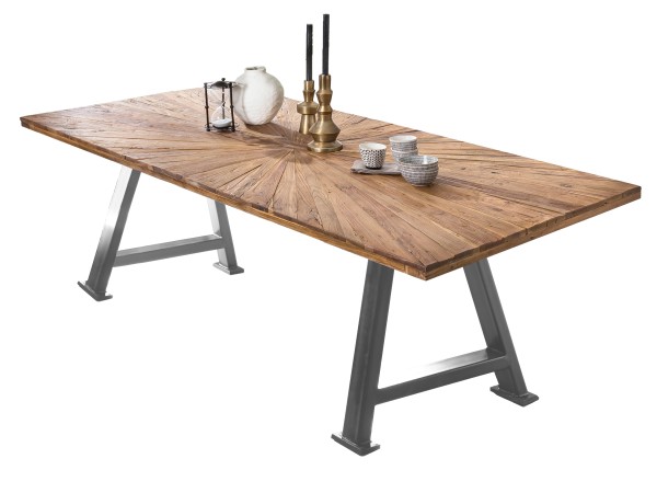 Tisch 220x100 cm TABLES & CO Platte recyceltes Teak, Gestell Metall