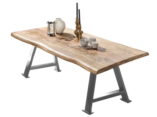 Tisch 220x100 cm TABLES & CO Platte Mango massiv, Gestell Metall