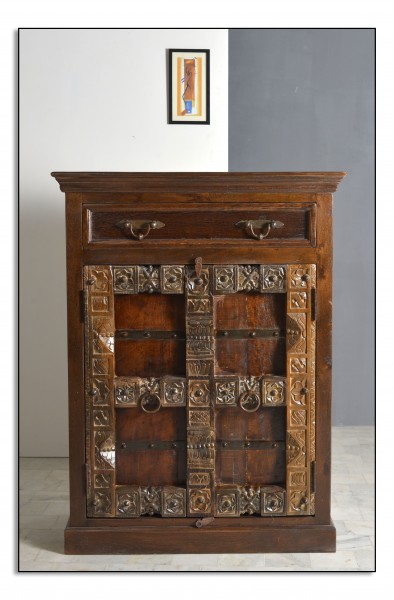 Schrank Hochkommode Almirah SIT NEU